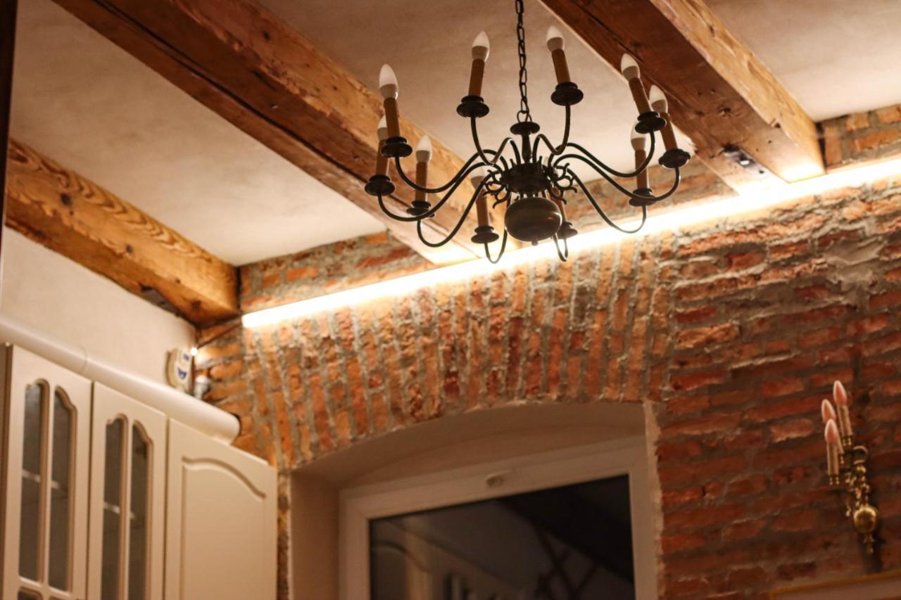 Apartment Charm Old Town Brasov